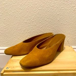 Maryam Nassir Zadeh suede closed-toe mule sz 39
